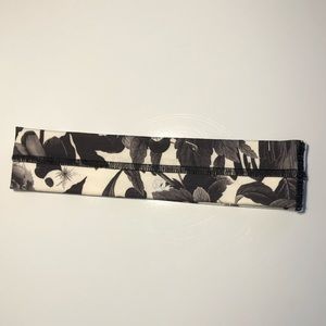 Lululemon headband